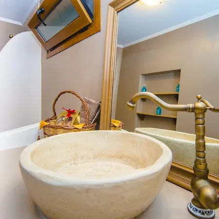 Pitropos Garden * 阿彻奇洛斯